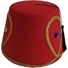 Chapéu Exótico Turco-Marroquino com Acabamento Dourado e Borlas Pretas, Chapéu Fez, Chapéu Temático Egípcio, Acessório d