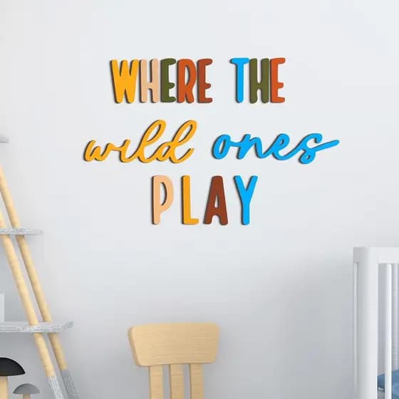 Wenqik 14 Peças Decoração de Parede "Where The Wild Ones Play" para Sala de Brincar, Placa Decorativa de Madeira para Qu