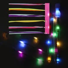 Bandeira de Segurança para Bicicleta com LED Refletiva de 5,5 pés, com Haste de Fibra de Vidro LED de Alta Resistência,