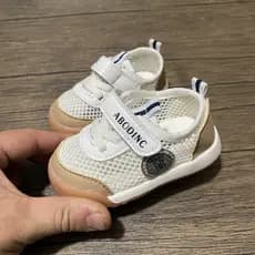 24 verão crianças sapatos de rede novo estilo meninos meninas respirável única malha oco sapatos da criança 0-2 anos de