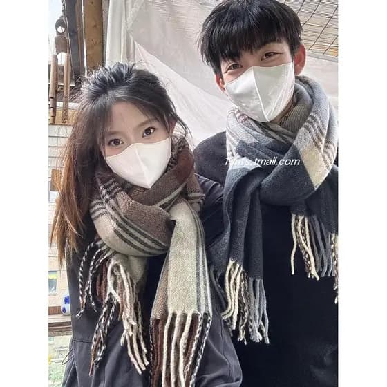 1sn inverno novo estilo casal cachecol engrossado borla quente contraste cor estilo coreano babador feminino encaixotado