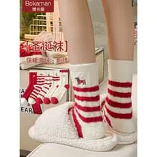 Meias de natal femininas meio tubo meias outono inverno estilo pelúcia grossa bonito dos desenhos animados bordado quent