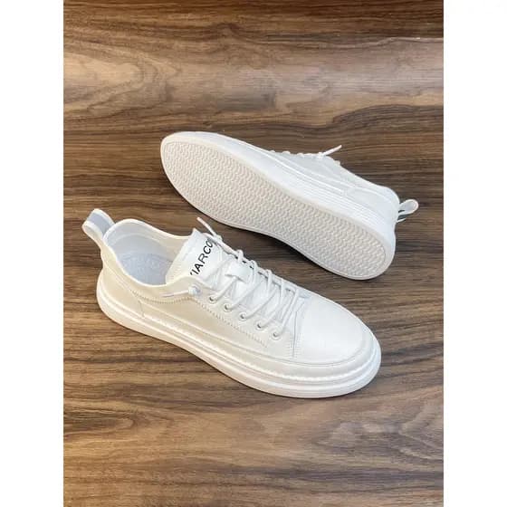 Verão respirável sapatos masculinos 2026 novo estilo terno de negócios masculino sapatos brancos All-Match tênis casuais