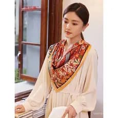 [O mesmo que na loja] Lenço de Seda Estampado Feminino Shanghai Story Primavera/Verão 2025, Lenço Quadrado Elegante, Xal