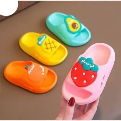 Chinelo Nuvem Slide Infantil Feminino Ortopédico Macio Anatômico Antiderrapant - Slide Frutinhas - Fruta - Moranguinho -