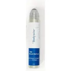 Essência capilar em frasco roll-on, 25ml, sem parabenos, rápida absorção, design com esfera rolante, leve.