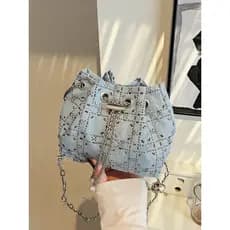 bolsa feminina Bolsa Yiyi nicho Design saco feminino 2025 novo estilo moda fora da rua saco do mensageiro de um ombro De
