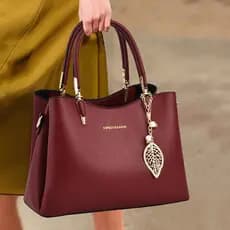 bolsa feminina bolsa transversal feminino Bolsa mãe de meia-idade para casamento vermelho de couro macio de Hong Kong