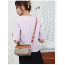 Bolsa feminina de meia-idade com estampa multicamadas de couro macio Messen