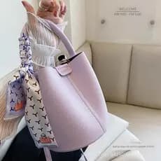 bolsa feminina Bolsa Moda verão bolsa cor sólida 2025 novo estilo estilo francês fresco saco do mensageiro de um ombro m