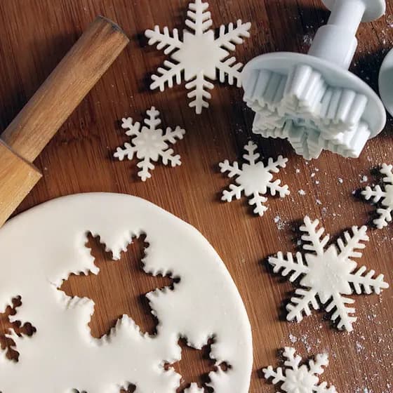 [Estoque pronto] venda quente molde Fondant 3 pçs grosso fino floco de neve primavera molde biscoito conjunto DIY ferram
