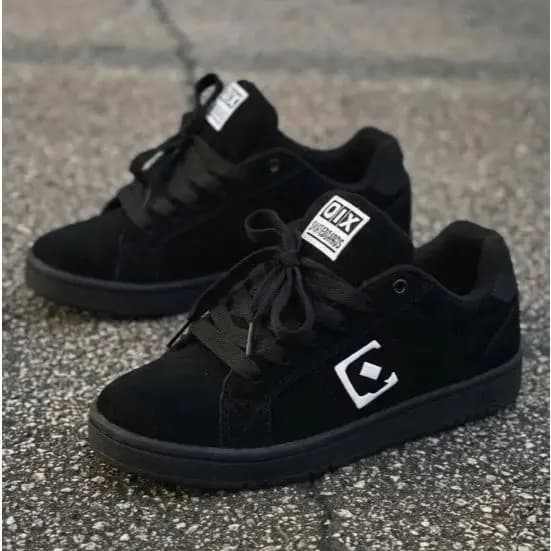 Tênis Masculino Black Qix Skatista Combate 90s Linha Premium Qualidade Excelente