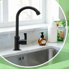 Torneira de banheiro estilo luxo leve | Tubo curvo simples | Torneira de água fria apenas