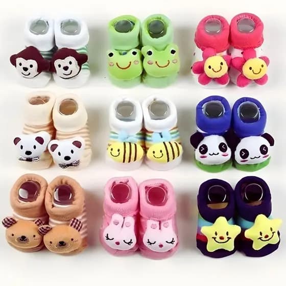 Kit com 10 Pares de Meia Bebê Infantil Menino e Menina com Bichinhos e Chocalho Sapatinhos Promo