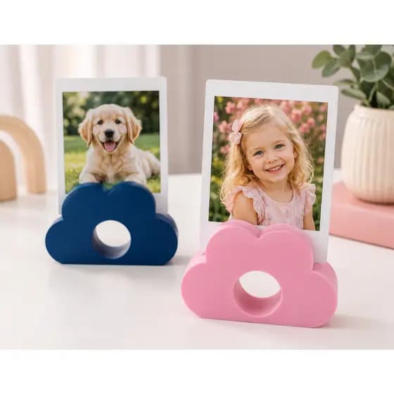 Porta-Retrato Nuvem Decorativo – Suporte Fofo para Fotos, Mesa e Lembrancinhas