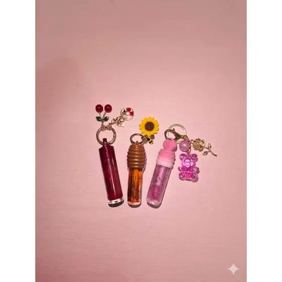 KIT 3 Lip Gloss Chaveiro Cherry + Mel + Brilho Rosa Pingente  Hidratante Labial