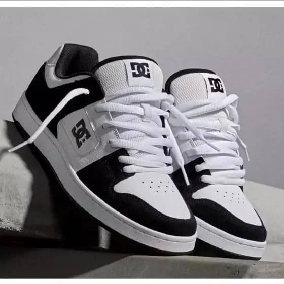 Tênis DC Shoes Skate Preto e Branco Masculino