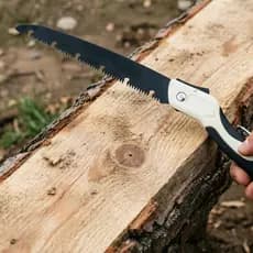Serrote Dobrável 18/25cm para Poda de Galhos Corte Rápido Lâmina Afiada Uso Profissional