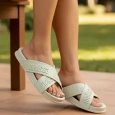 Papete Sandália Chinelo Melissa Birken Moda Lançamento 2026