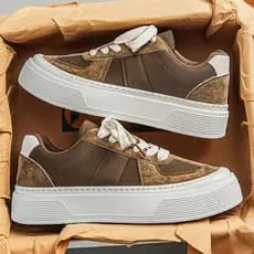 Superfície de couro cor sólida sapatos de treinamento alemão masculino 2026 novo estilo primavera tênis de sola grossa p