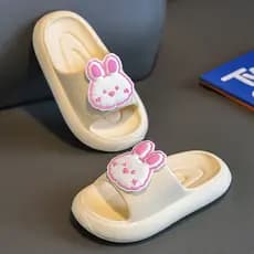 2026 chinelos infantis femininos verão menina dos desenhos animados bonito interior antiderrapante sola macia meninas sa