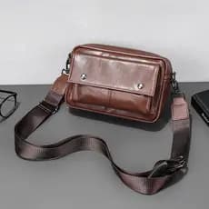 Nova Retro bolsa masculina simples ao ar livre na moda Diagonal saco de couro pequeno quadrado bolsa de ombro pequeno sa