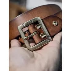 Cinto angustiado manchado americano Retro artesanal cinto masculino camada superior puro couro fivela de cobre Jeans cin