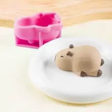 #     Molde de Silicone Novo Bonito Capivara Dois Animais de Desenho Animado Leite Gelatina Pudim Acessórios de Cozinha