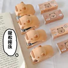 Conjunto de grampeador de boneca Kapibara, estudantes usam Mini grampeador de tamanho pequeno, grampeador de escritório,