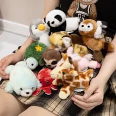 Bonito em pé ombro pequeno Animal tigre preguiça boneca brinquedo de pelúcia pinguim selo boneca reconfortante das crian