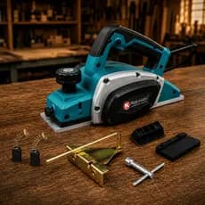 Plaina Elétrica Manual 900W Nakasaki Para Madeira Desengrossadeira Lâmina Dupla Profissional
