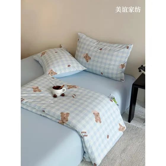 Meiyi|Bonito diversão dos desenhos animados brocado amônia legal verão colcha de seda gelo nu dormir lavável crianças ve