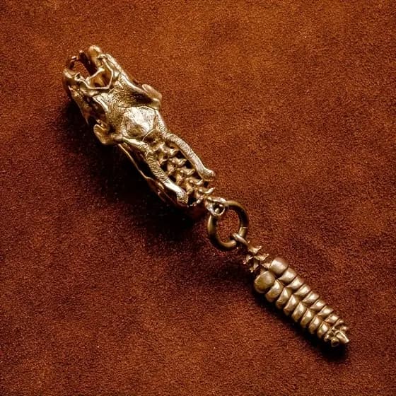 Encantador Chaveiro de Cabeça de Cobra em Aço Inoxidável - Acessório de Moda Gótica Urbana, Colar com Pingente de Cascav