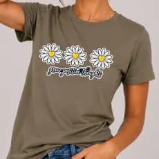 Camiseta Feminina Margaridas Positive Thoughts Estampada T Shirt Casual Moda Feminina