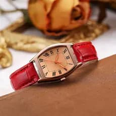 Relógio de Quartzo Feminino Modelo Novo 2026, Relógio de Pulso com Pulseira de Couro em Formato de Barril Estilo Vintage