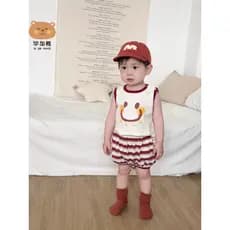 Bebê roupas de bebê verão estilo fino bebê menino bonito dividir duas peças Outing roupas de um ano de idade terno versã