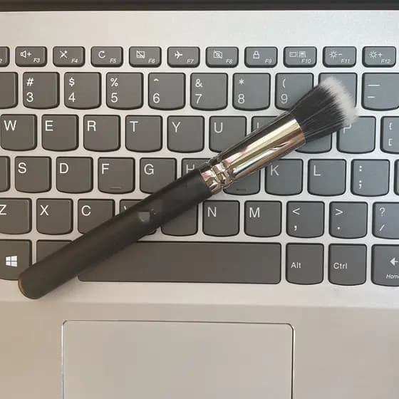 Cangzhou pincel de maquiagem estilo influenciador M casa 130 pontos pincel de cor Blush pincel de pó solto pincel de maq