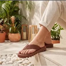 Sandalia Chinelo Feminino Plataforma Tratorado Conforto Leve Casual Moda Praia Verão