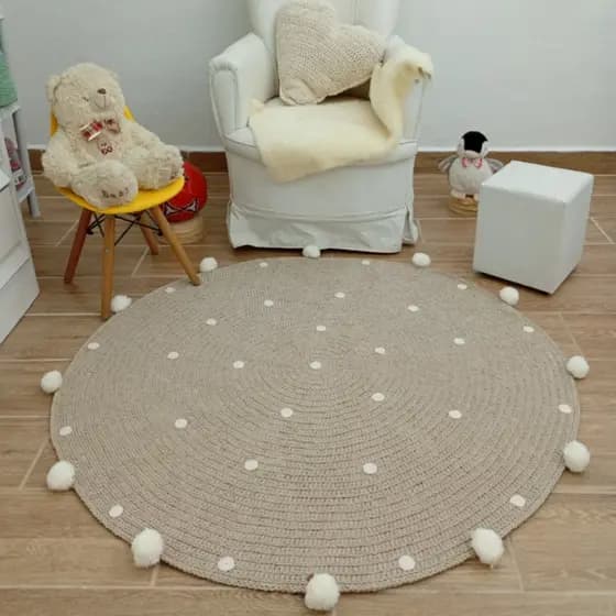 Tapete Redondo Crochê Infantil Poá Com Pompom Quarto Bebê Menina Algodão Encorpado Boho Macio Bege Nude Luxo Sob Medida