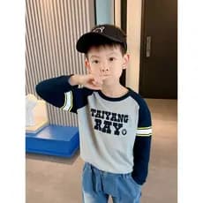 27 crianças roupas infantis primavera 2026 novo estilo Raglan ombro roupas de bebê camisa de fundo menino puro algodão i
