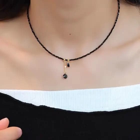 Simples preto frisado quadrado marca colar simples legal sentimento All-Match elegante clavícula corrente colar feminino