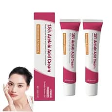 Creme contendo 15% de ácido azelaico, niacinamida e vitamina C, reduz manchas na pele e atenua manchas escuras, contém ó