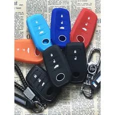 Adequado para RAV4 hendlanda coroa Camry Prado dominador terra legal Luze Silicone caso chave vermelho abeto capa