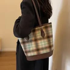 Hong Kong IT.COLATE High-End Retro Lã Balde Bolsa Moda Feminina Nicho de Grande Capacidade Bolsa de Ombro Portátil
