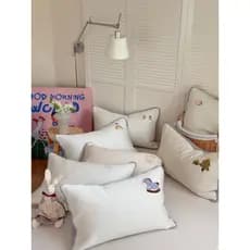 Pequeno fresco verão fresco sentimento de três camadas PE Doudou único produto dos desenhos animados bordado fronha fron