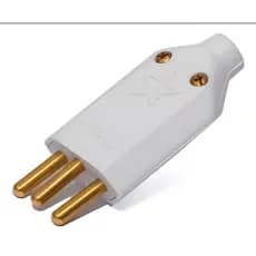Plug Macho 10A 2P+T Branco Tomada 3 Pinos Com Aterramento