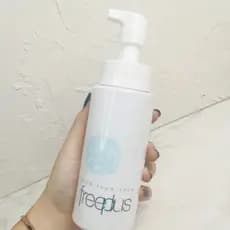 Freeplus freeplus freeplus Espuma de Limpeza 150ml Limpeza Limpeza Suave Aminoácido Limpador Facial