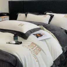 Cama de lã Coral de leite espessada dupla face conjunto de quatro peças roupa de cama de inverno capa de edredão de flan