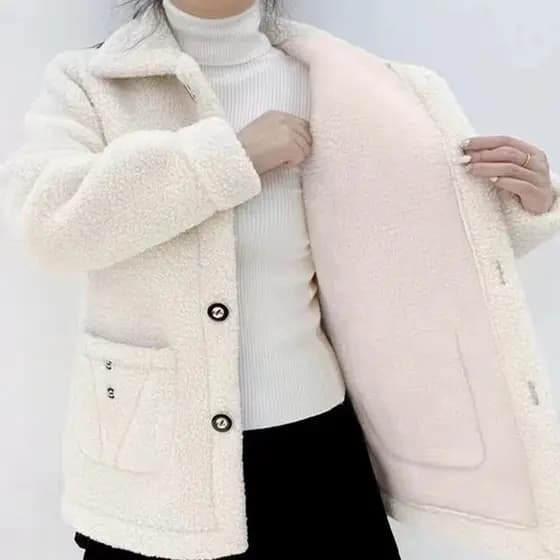 【Conforto de Inverno】Casaco de Pele Sintética Feminino/Forro de Lã/Modelo Médio para Dias Frios