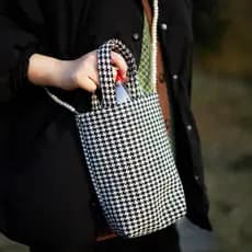 Yuanyi balde saco feminino de lã High-End All-Match bolsa de pulso mensageiro bolsa literária pequena fresca Mori moda